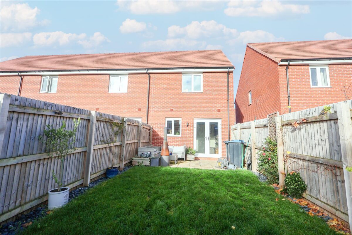 Magnolia Way, Sowerby, Thirsk