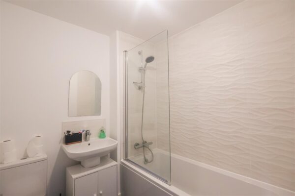 Iris Close, Sowerby, Thirsk