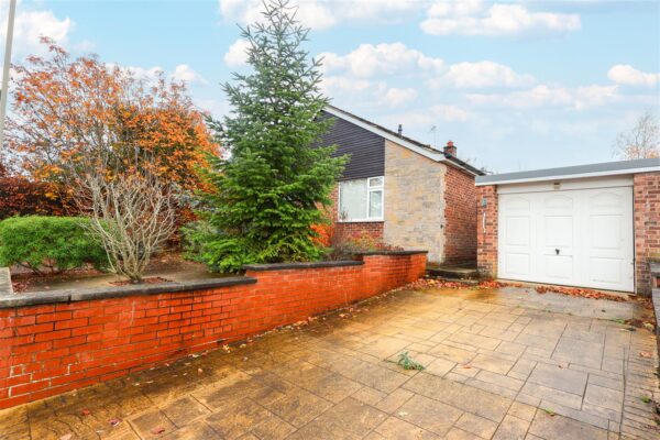 Jamesville Way, Asenby