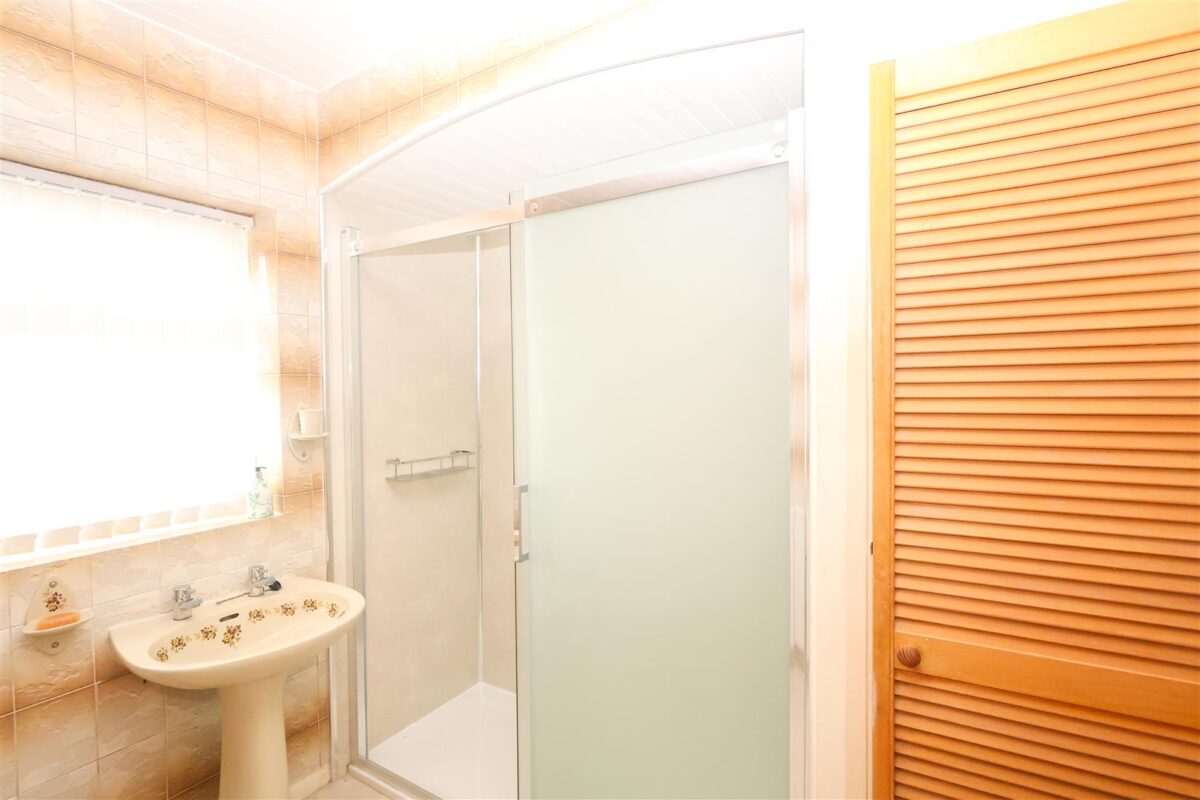 Jamesville Way, Asenby