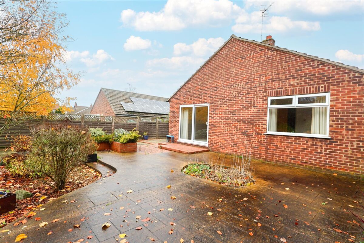 Jamesville Way, Asenby