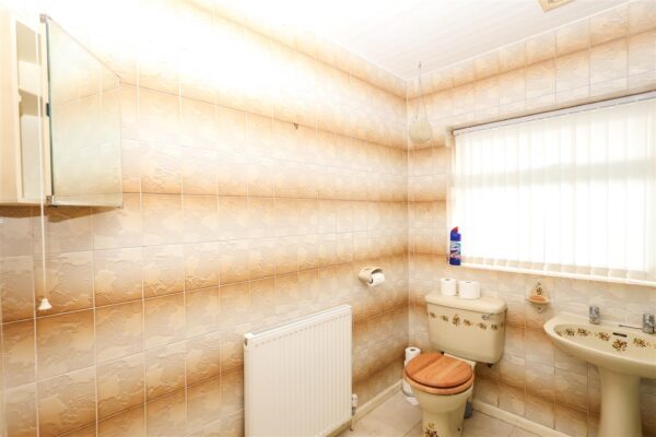 Jamesville Way, Asenby