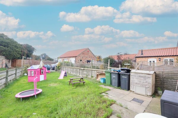 The Village Green, Sinderby, Thirsk