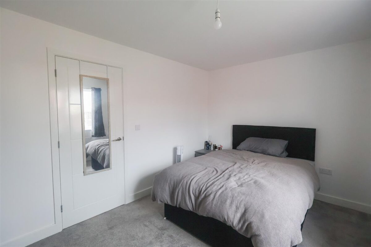 Iris Close, Sowerby, Thirsk