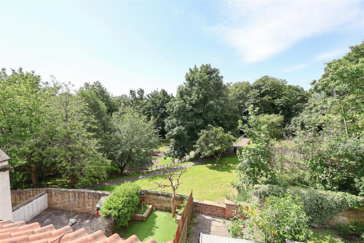 Allhallowgate, Ripon