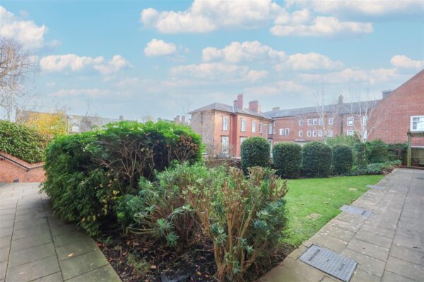 College Court, Steven Way, Ripon