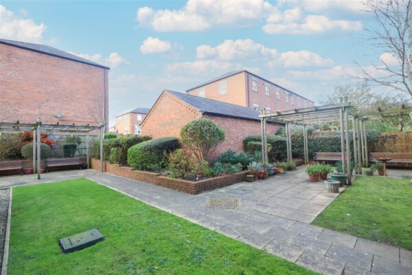 College Court, Steven Way, Ripon