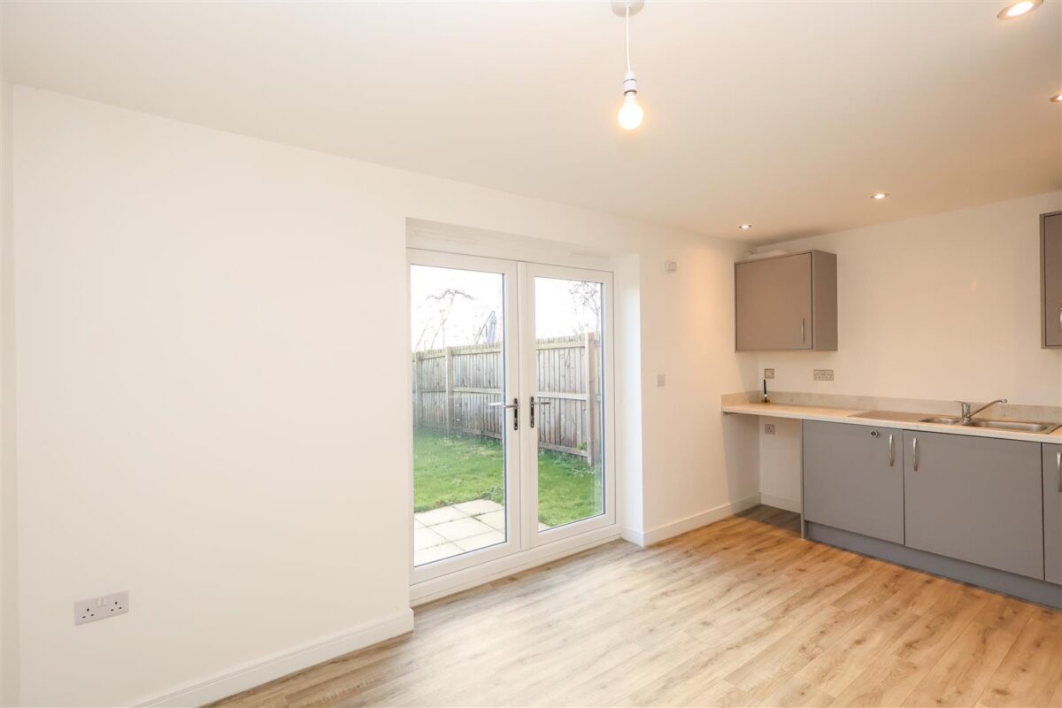 Olivette Crescent, Thirsk