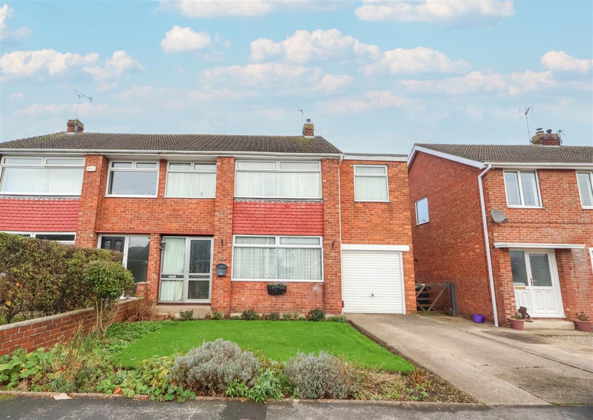 Whitcliffe Drive, Ripon