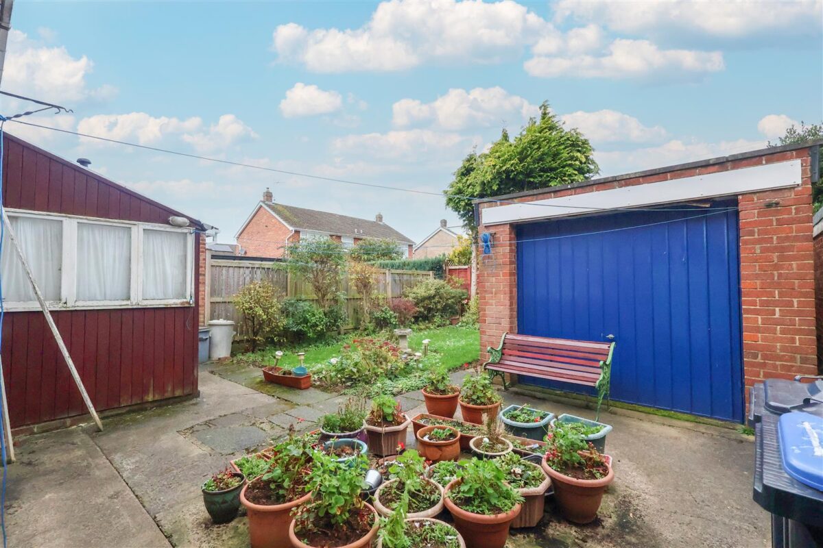 Whitcliffe Drive, Ripon