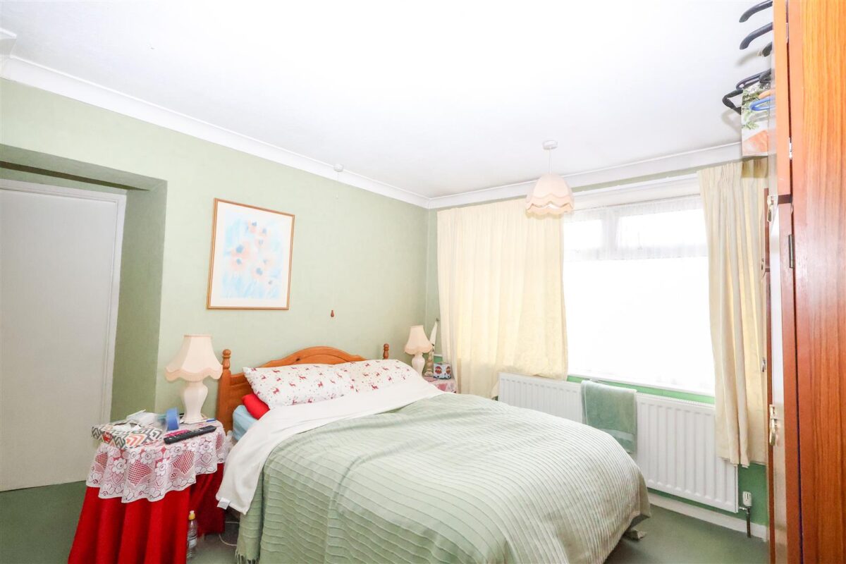 Whitcliffe Drive, Ripon