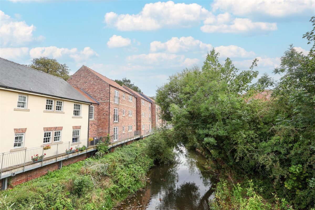 Williams Court, Thirsk