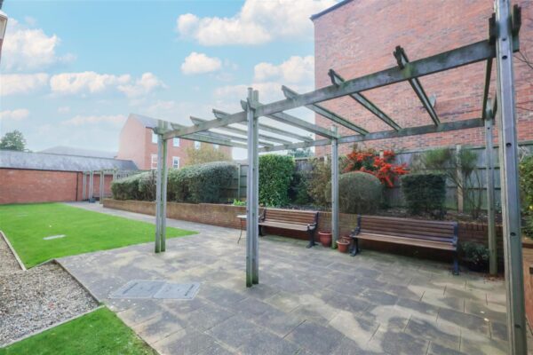 College Court, Steven Way, Ripon