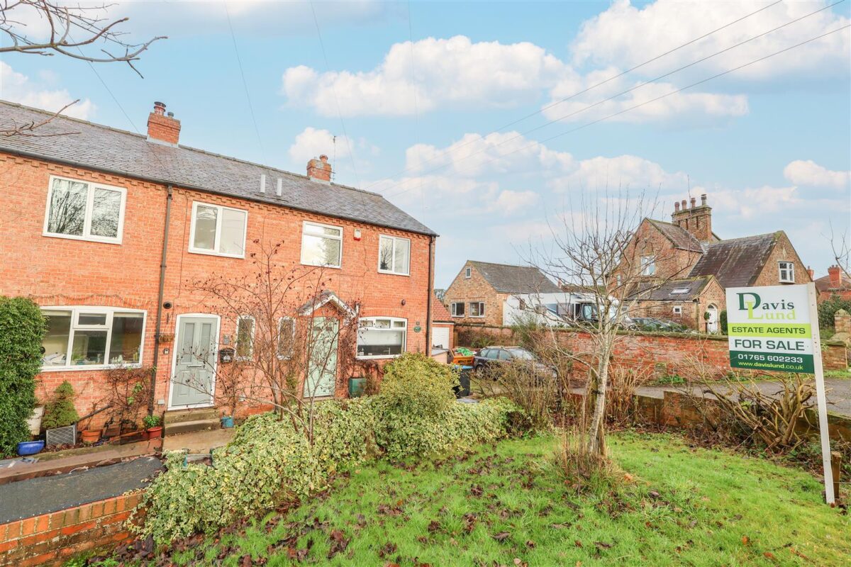 Little crossing, Littlethorpe, Ripon