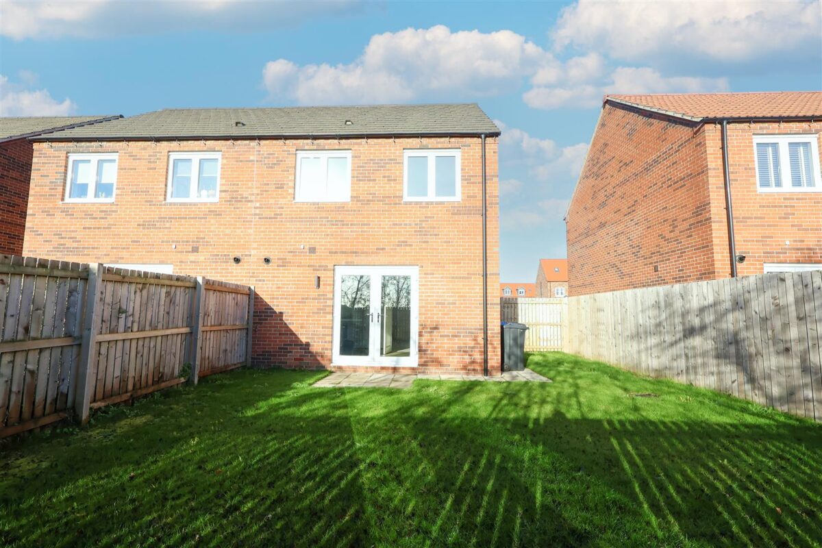 Olivette Crescent, Thirsk