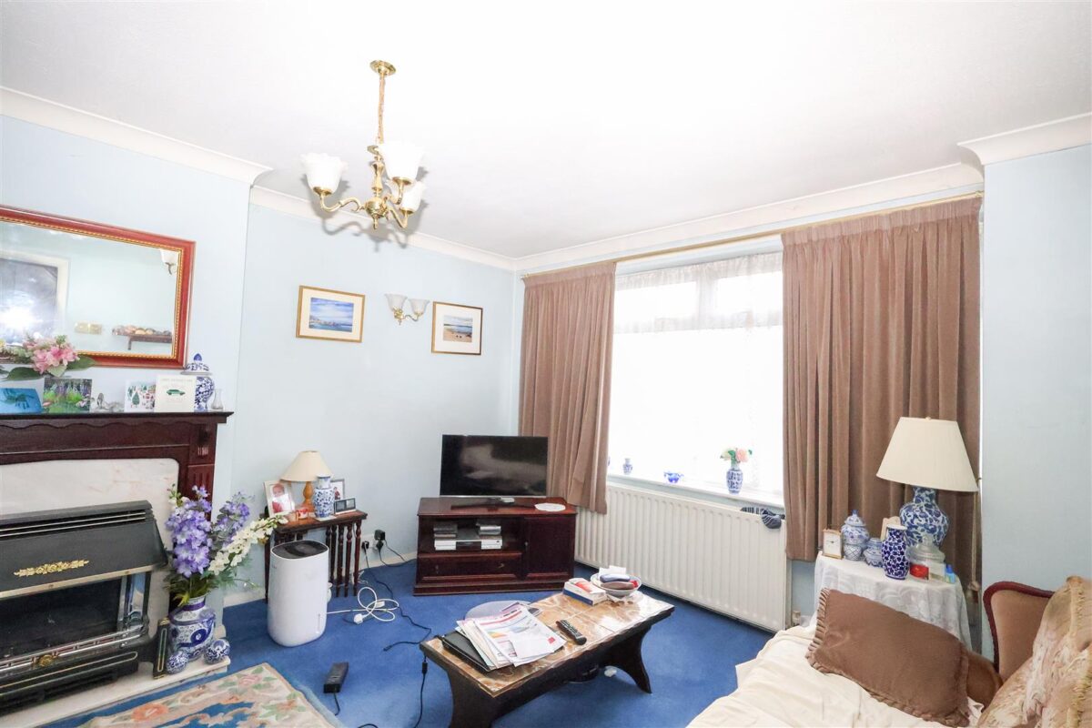 Whitcliffe Drive, Ripon