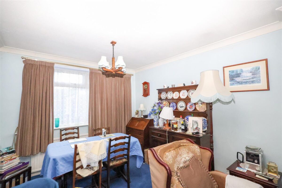 Whitcliffe Drive, Ripon