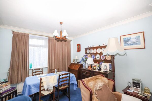 Whitcliffe Drive, Ripon