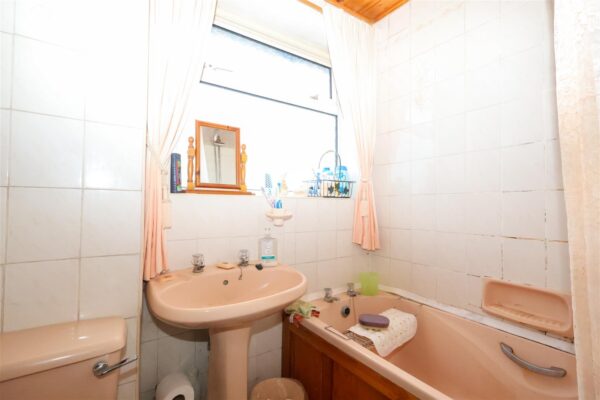 Whitcliffe Drive, Ripon