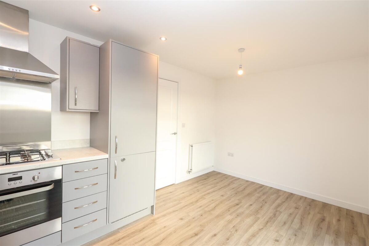 Olivette Crescent, Thirsk