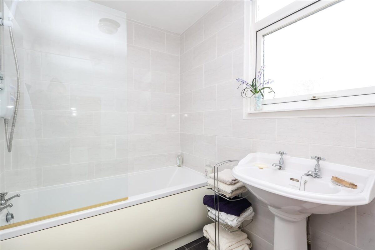 Meadow Croft Drive, Bishop Monkton, Harrogate