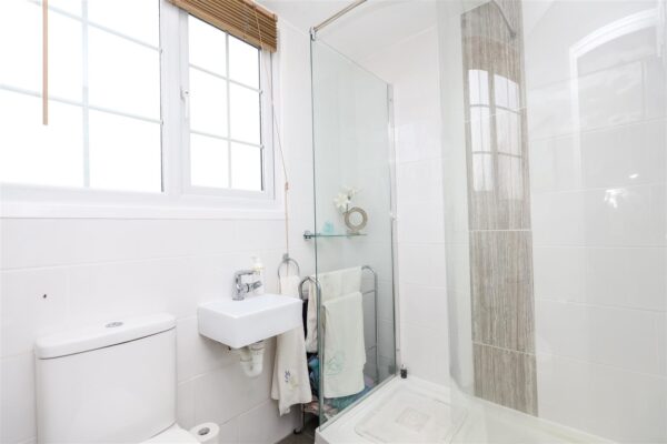 Meadow Croft Drive, Bishop Monkton, Harrogate