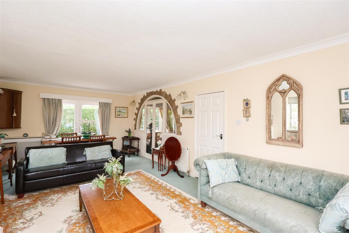 Meadow Croft Drive, Bishop Monkton, Harrogate