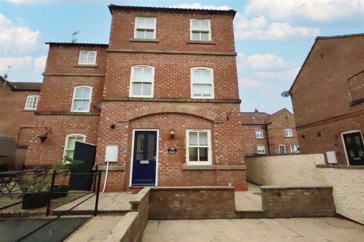 Allhallowgate, Ripon