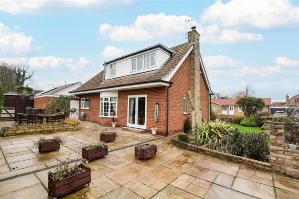 Meadow Croft Drive, Bishop Monkton, Harrogate