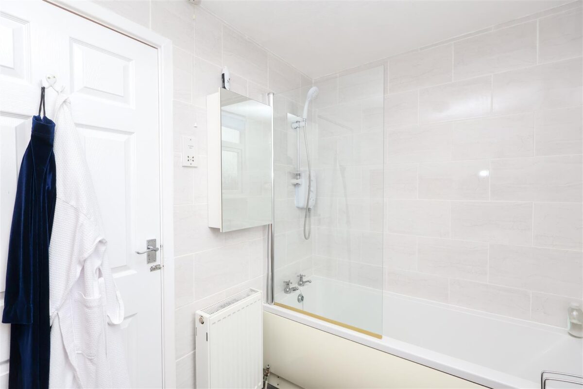 Meadow Croft Drive, Bishop Monkton, Harrogate