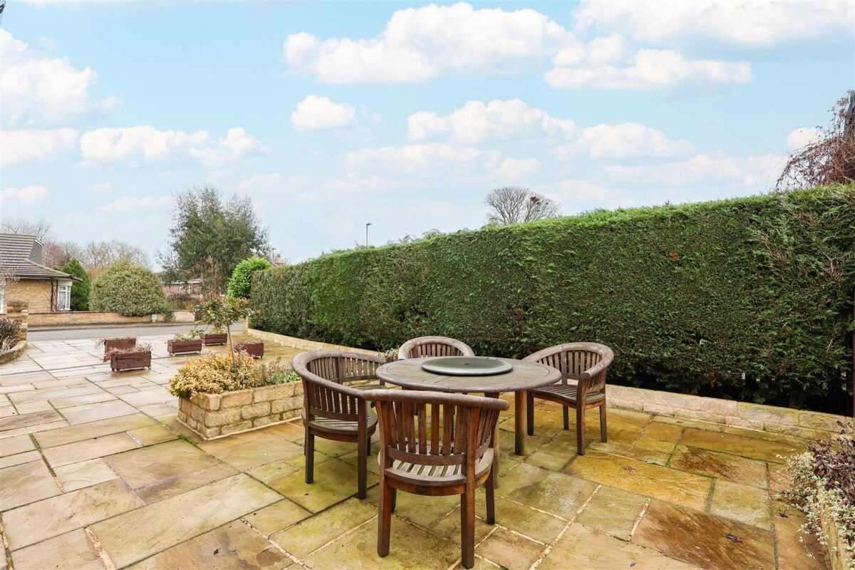 Meadow Croft Drive, Bishop Monkton, Harrogate