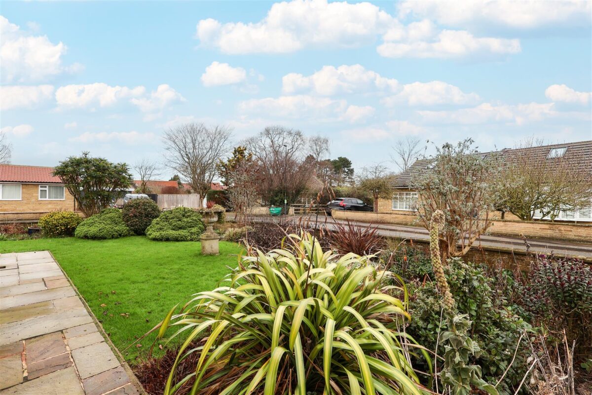 Meadow Croft Drive, Bishop Monkton, Harrogate