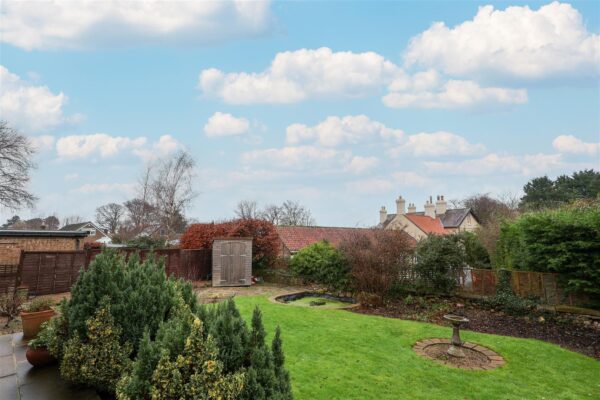 Melrose Crescent, Bishop Monkton, Harrogate