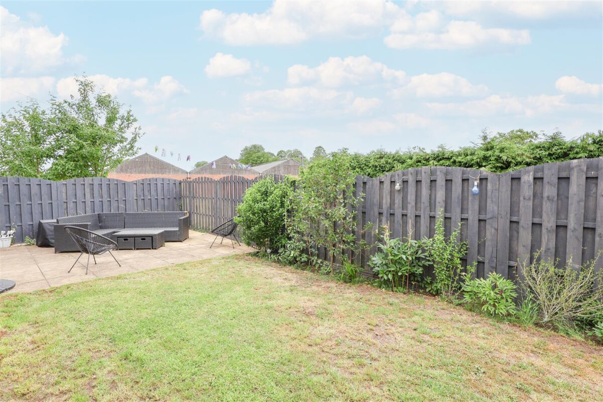 Melbourne Place, Sowerby, Thirsk