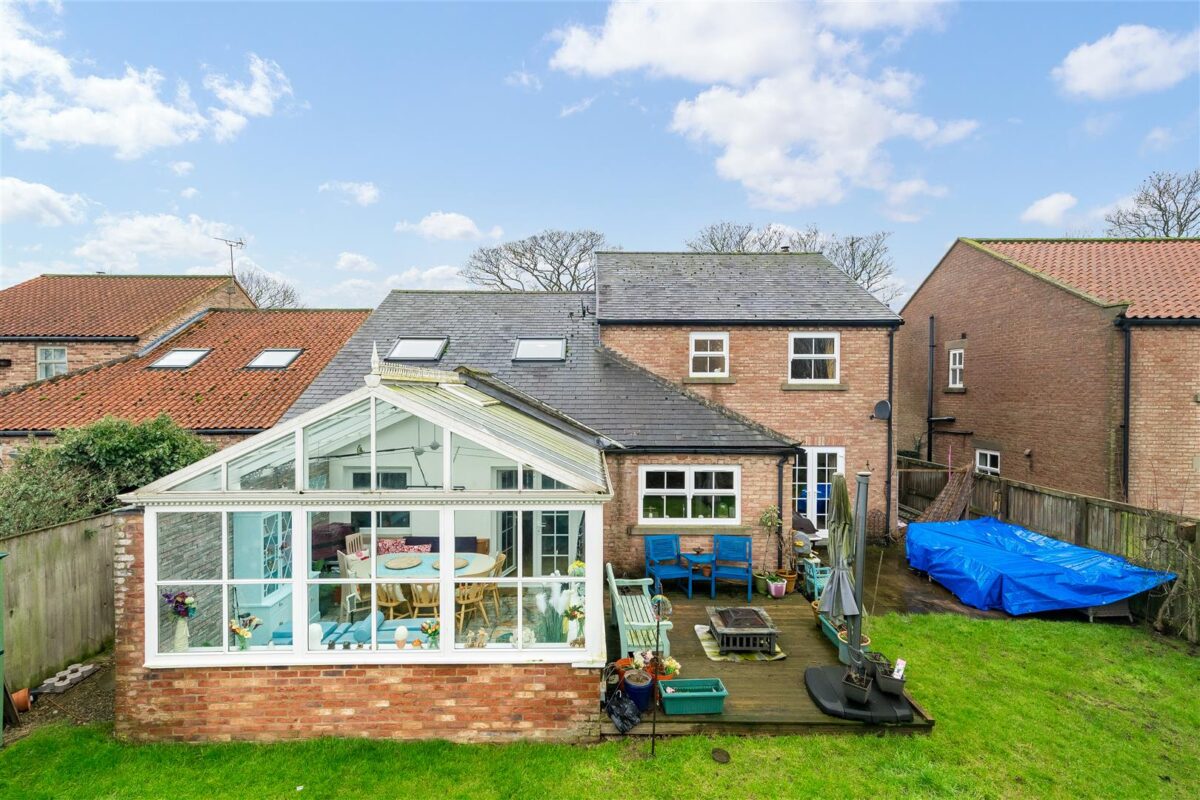 Endican Lane, Thornton Le Moor