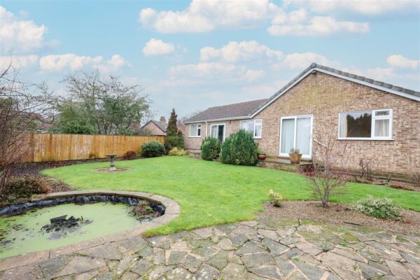 Melrose Crescent, Bishop Monkton, Harrogate