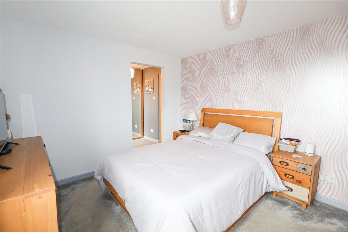 Melbourne Place, Sowerby, Thirsk