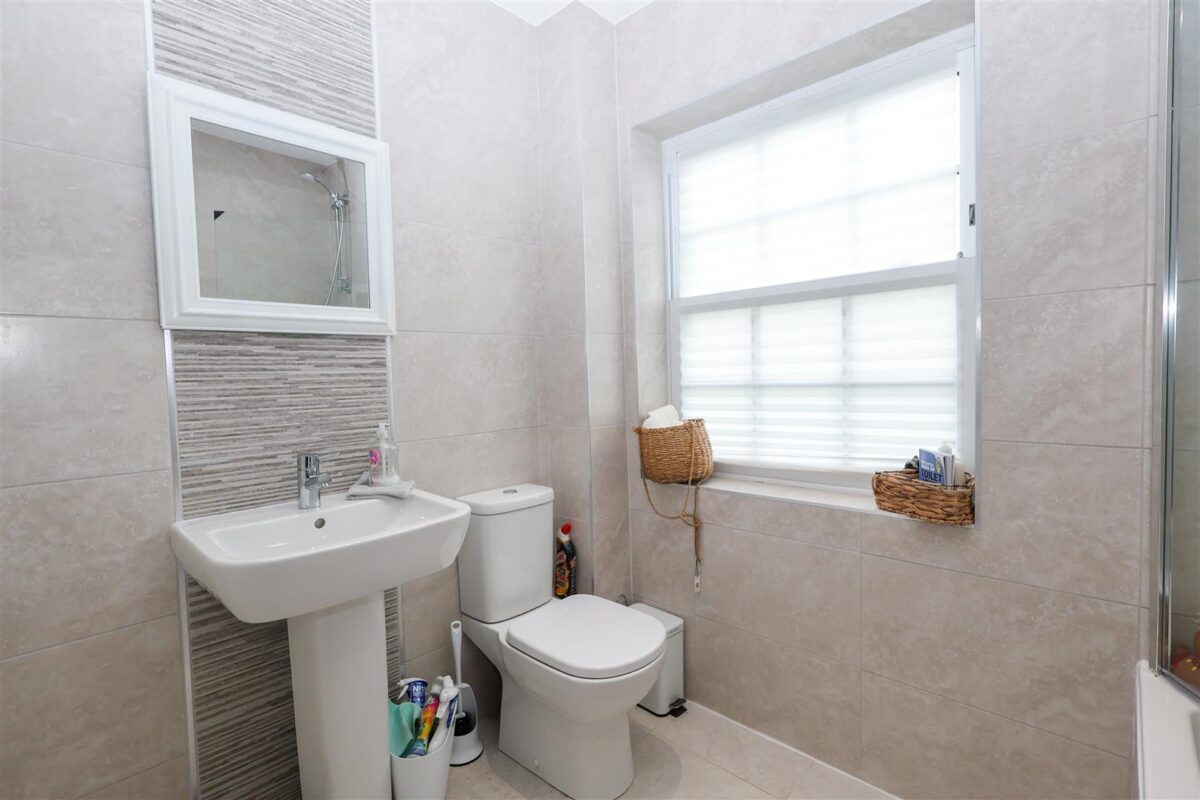 Wisteria Park Gardens, Thirsk