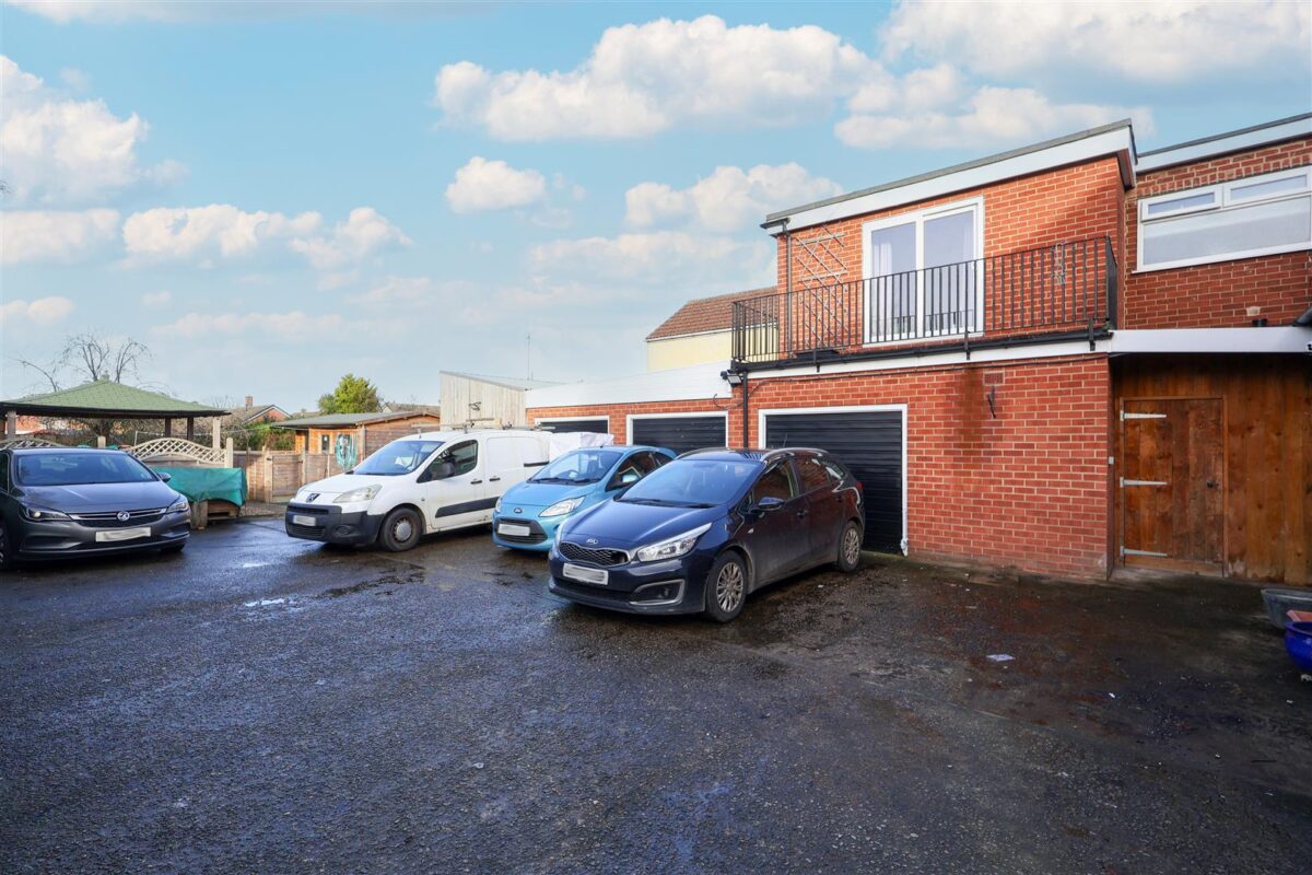 Carlton Road, Carlton Miniott, Thirsk