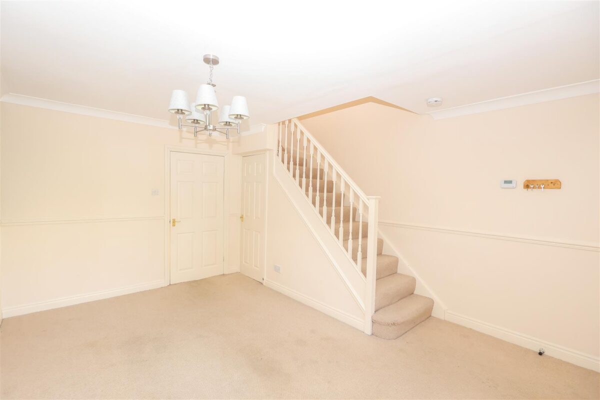 Aismunderby Close, Ripon
