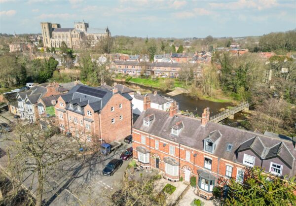 Bondgate Green, Ripon