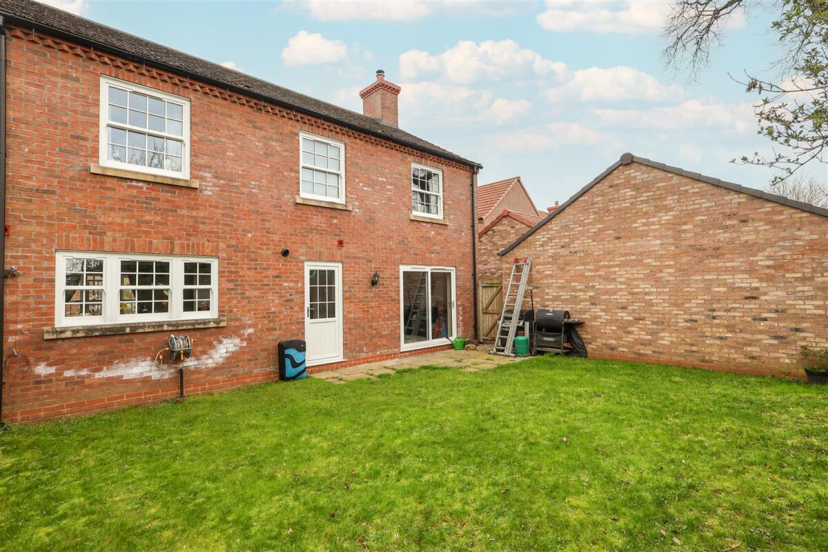 Wisteria Park Gardens, Thirsk