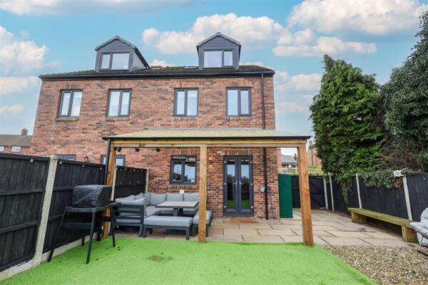 Hutton Conyers, Ripon