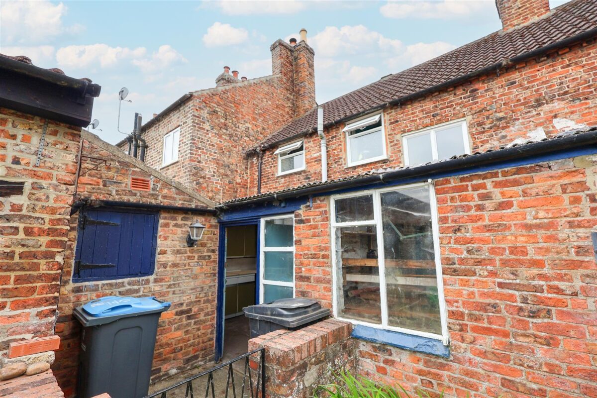 St. James Green, Thirsk