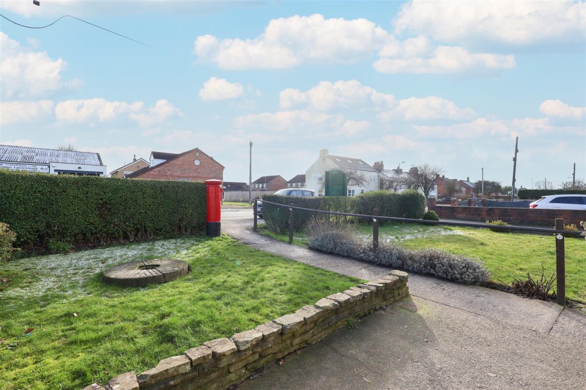 Carlton Road, Carlton Miniott, Thirsk