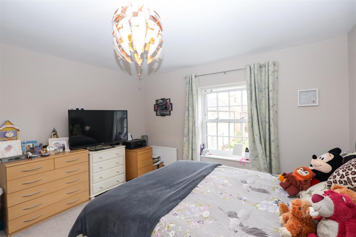 Wisteria Park Gardens, Thirsk