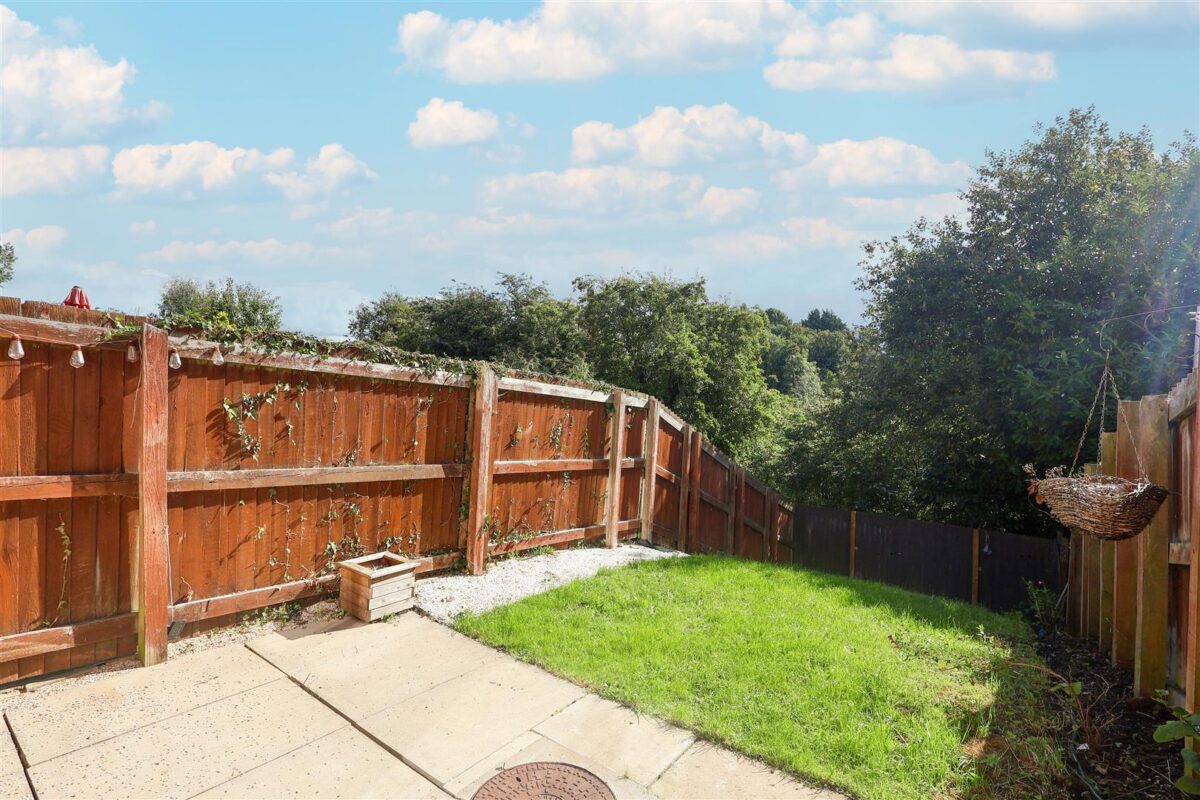 Aismunderby Close, Ripon