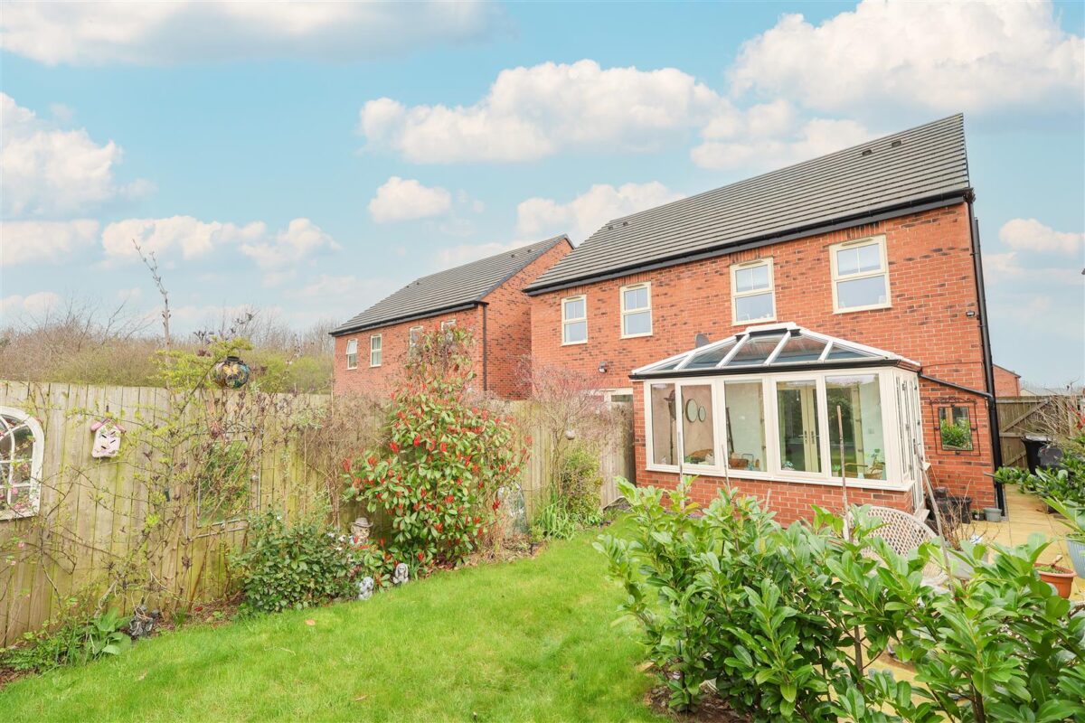Hamilcar Close, Dishforth, Thirsk