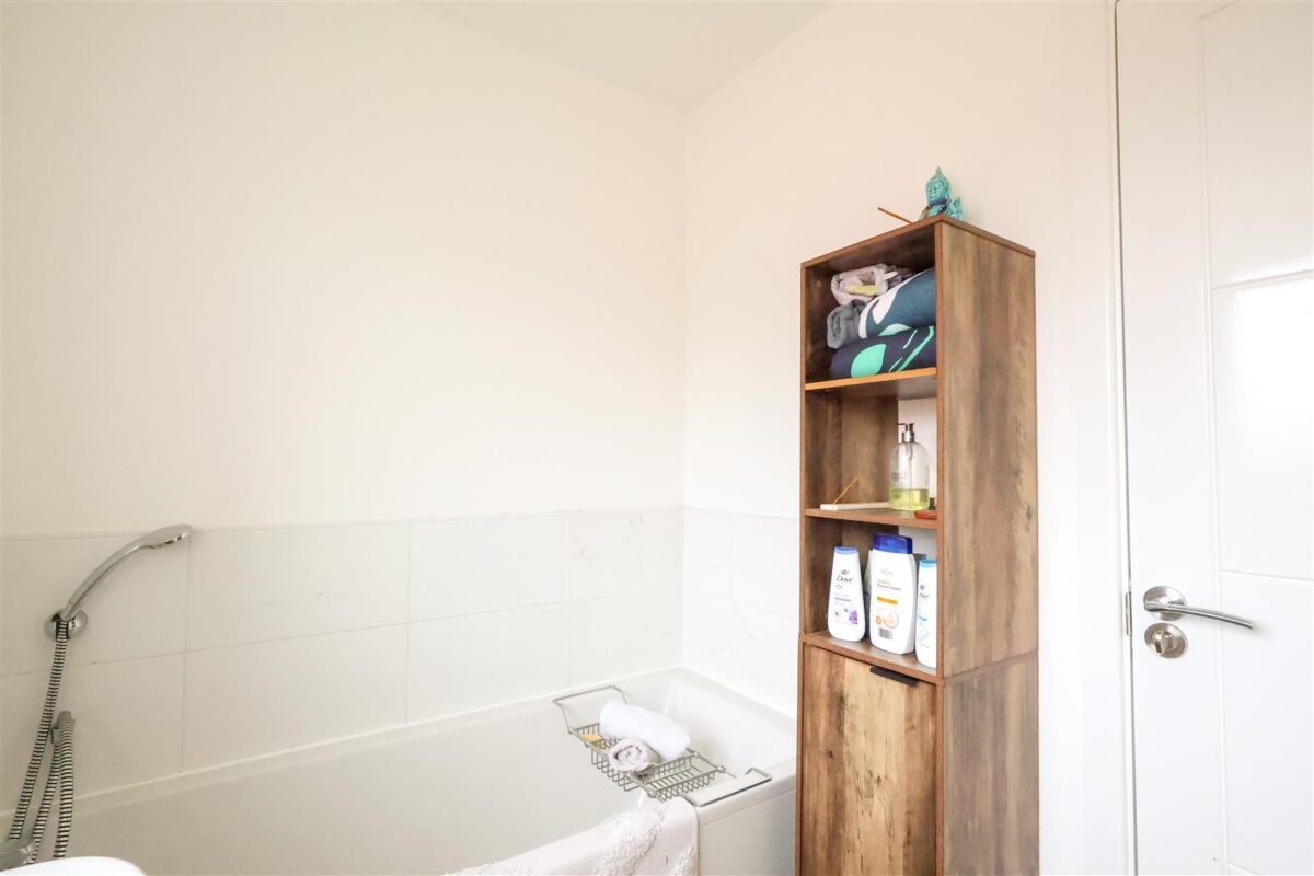 Violet Close, Sowerby, Thirsk