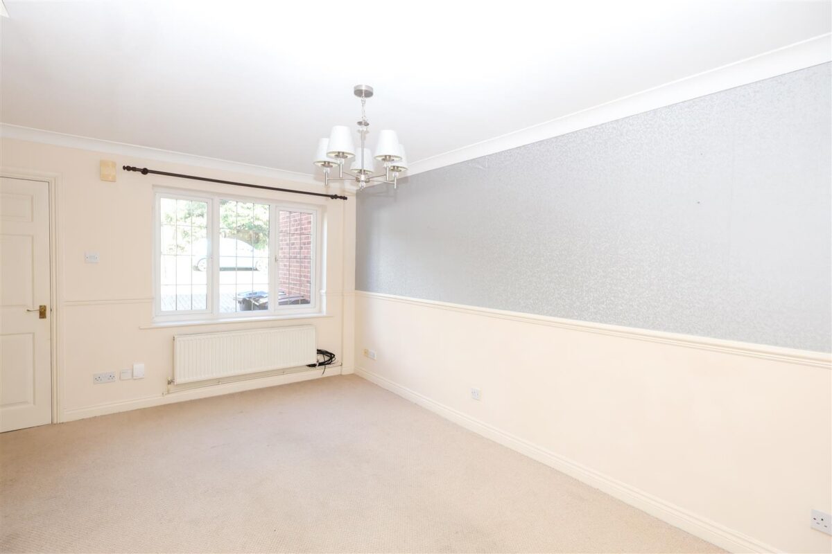 Aismunderby Close, Ripon